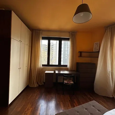 Apartment In Gioia,central Station - Casa Pollons
